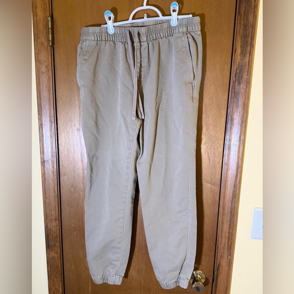 Banana Republic Other - Banana Republic Men's Beige Travel Joggers